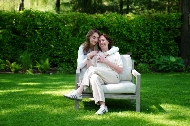 Moeder en dochter, de oprichters van Fitem