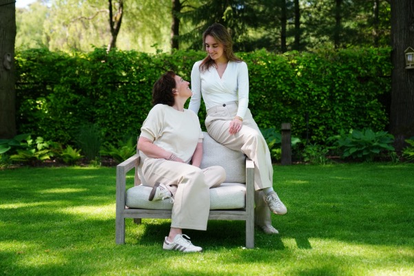 Moeder en dochter, de oprichters van Fitem